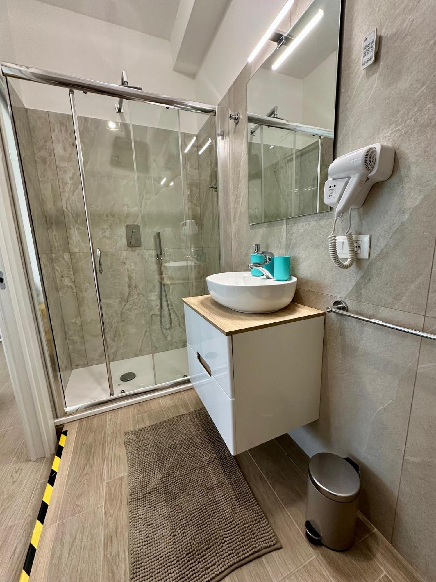 Monti Tiburtini Roma Guest House Экстерьер фото
